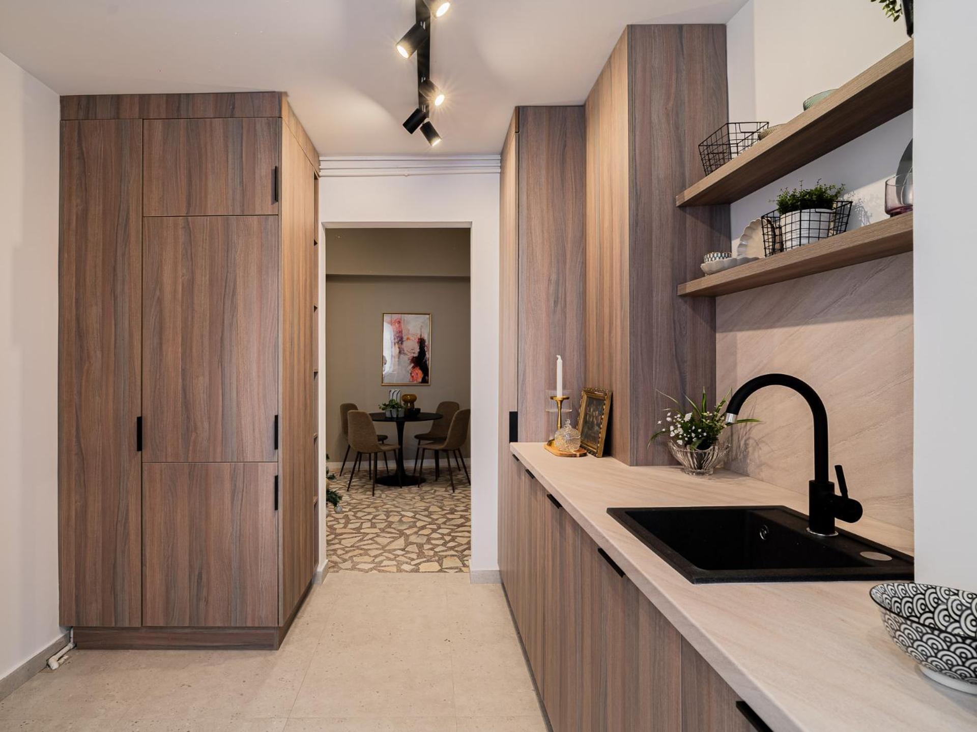 Loggia & Luxe 5Br Penthouse In Universitatii Area Bukarest Exterior foto